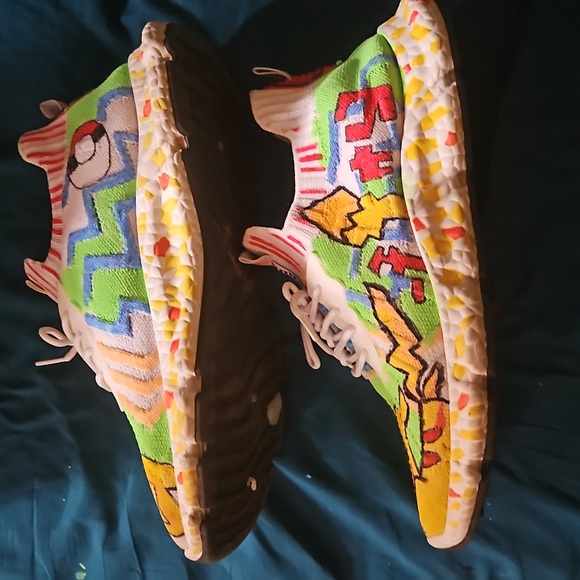 Custom made pokemon shoes on echo choose - Picture 4 of 5